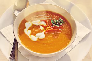 Морковно-сливочный суп-пюре