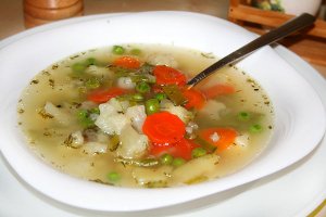 Овощной суп с морским языком
