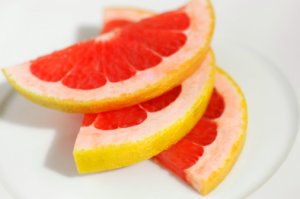Грейпфрут: чем полезен и в чем его вред